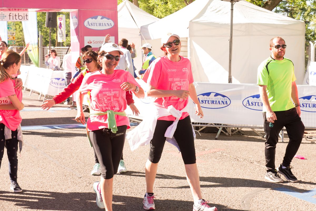 Carrera de la Mujer de Madrid - META, ARCO IZQUIERDO (de 54:22 a 55:36)