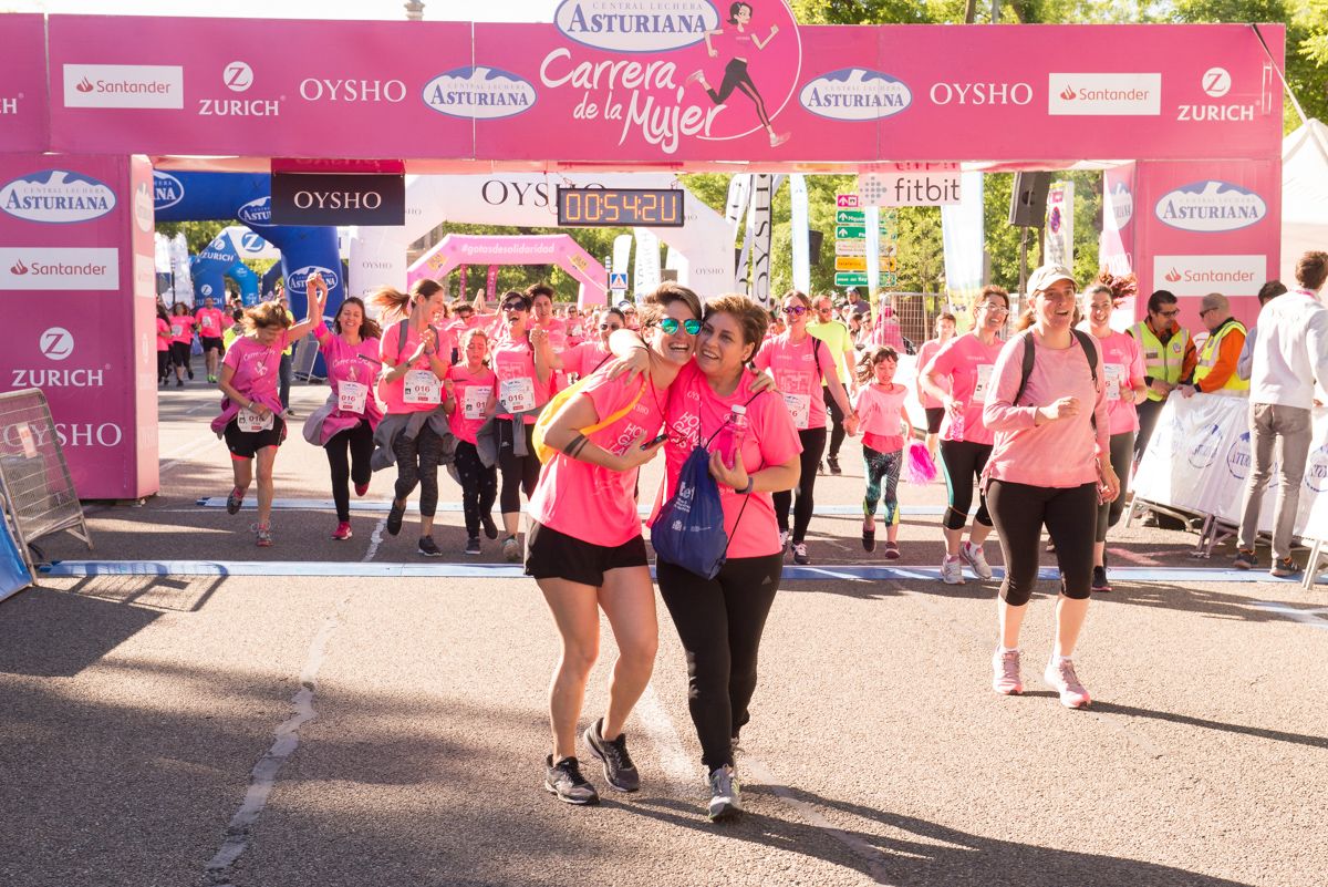 Carrera de la Mujer de Madrid - META, ARCO IZQUIERDO (de 54:22 a 55:36)