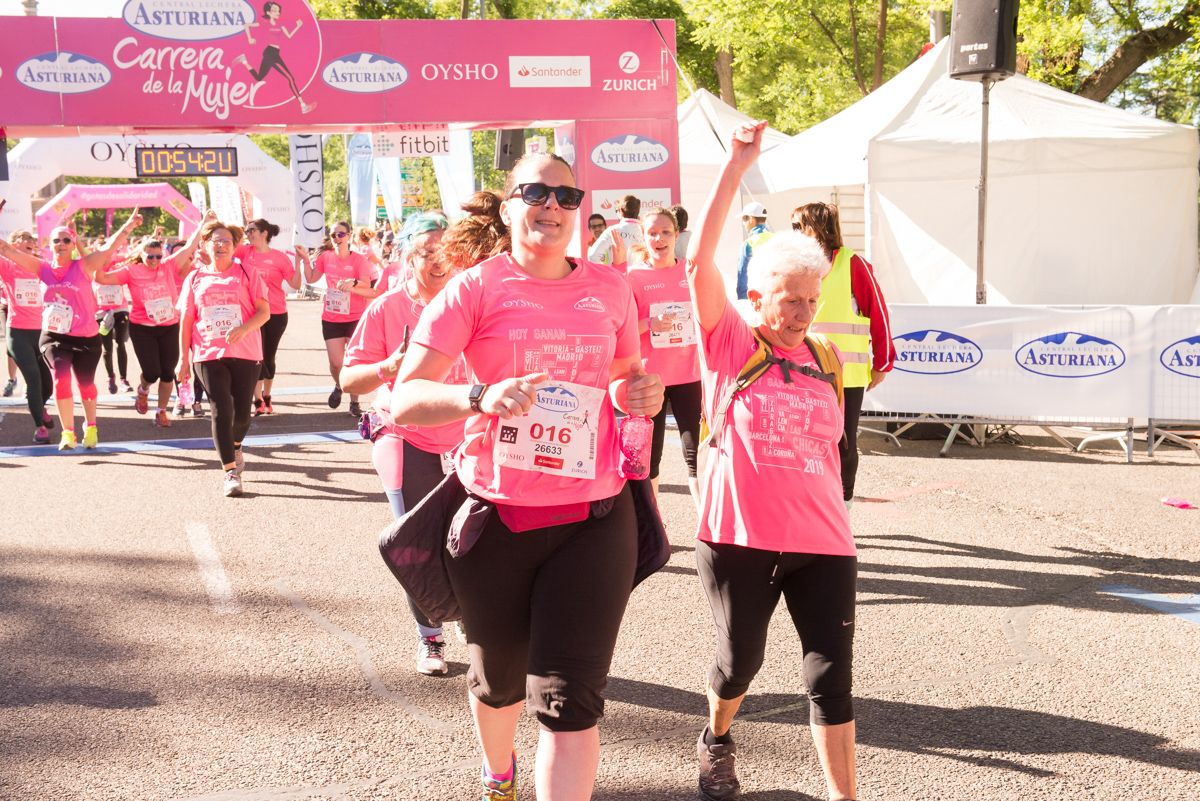 Carrera de la Mujer de Madrid - META, ARCO IZQUIERDO (de 54:22 a 55:36)