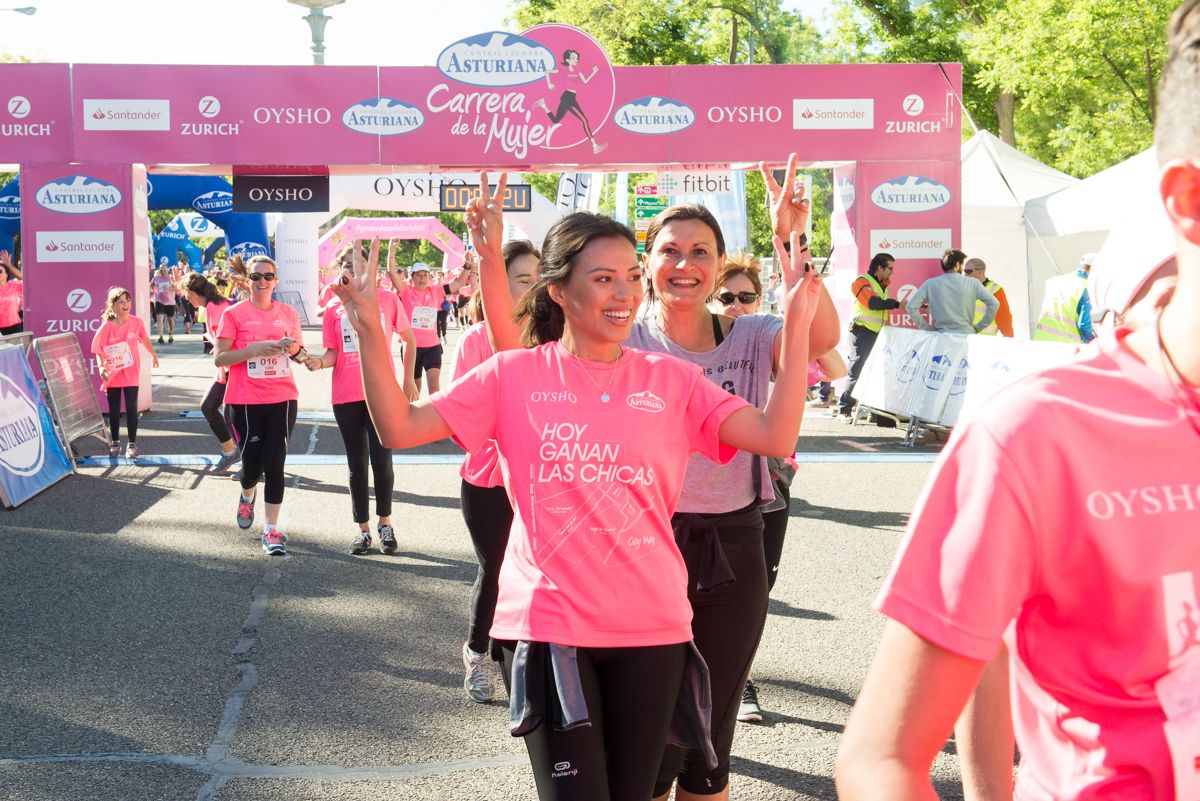 Carrera de la Mujer de Madrid - META, ARCO IZQUIERDO (de 54:22 a 55:36)