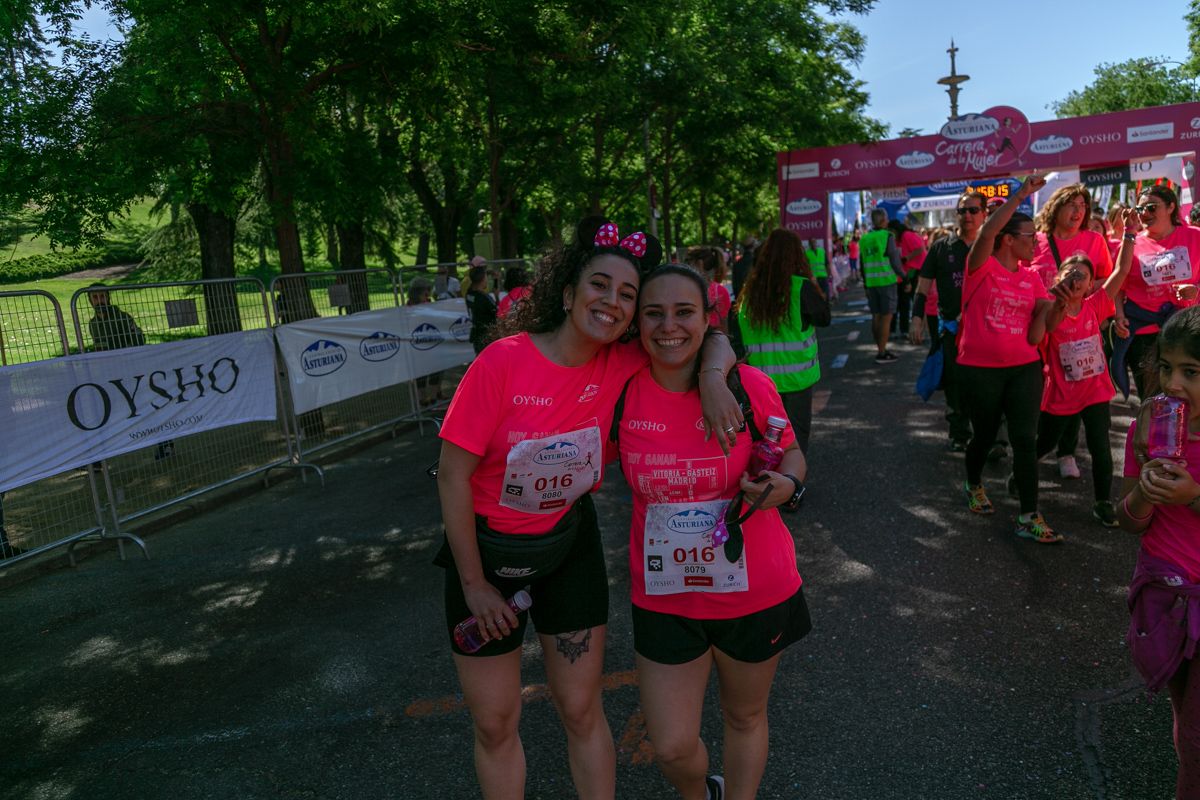 Carrera de la Mujer de Madrid - META, ARCO DERECHO (de 1:56:14 a 1:58:29)
