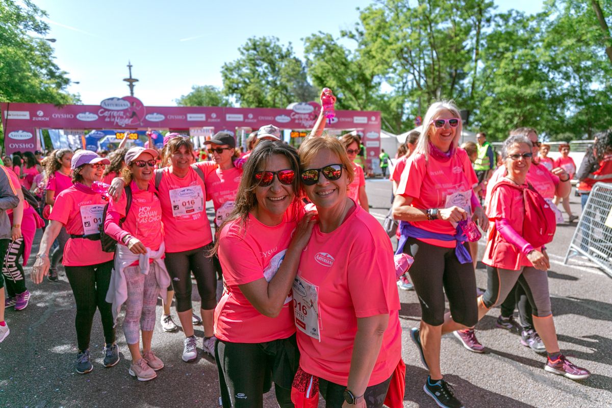 Carrera de la Mujer de Madrid - META, ARCO DERECHO (de 2:01:01 a 2:02:29)