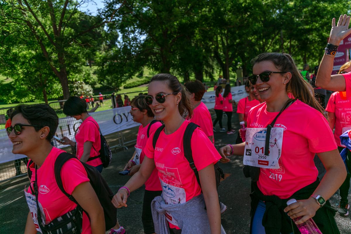 Carrera de la Mujer de Madrid - META, ARCO DERECHO (de 2:01:01 a 2:02:29)