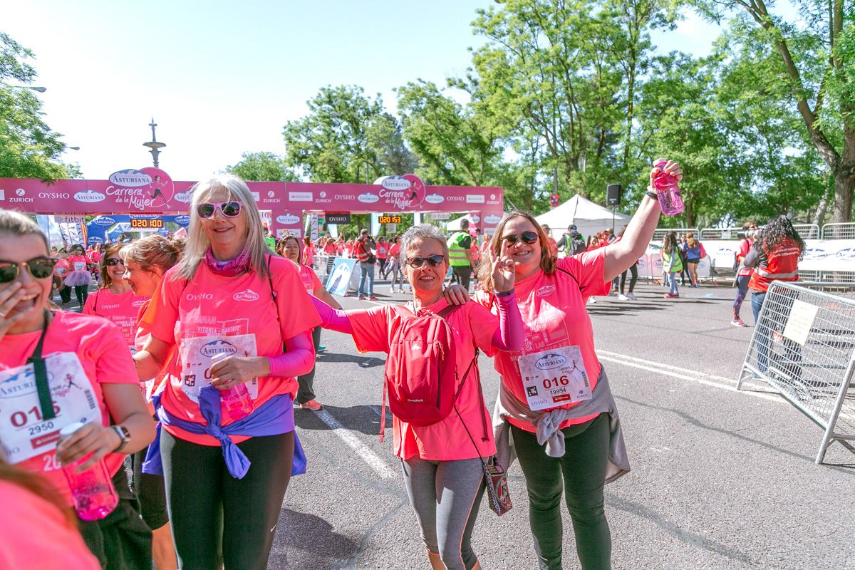Carrera de la Mujer de Madrid - META, ARCO DERECHO (de 2:01:01 a 2:02:29)