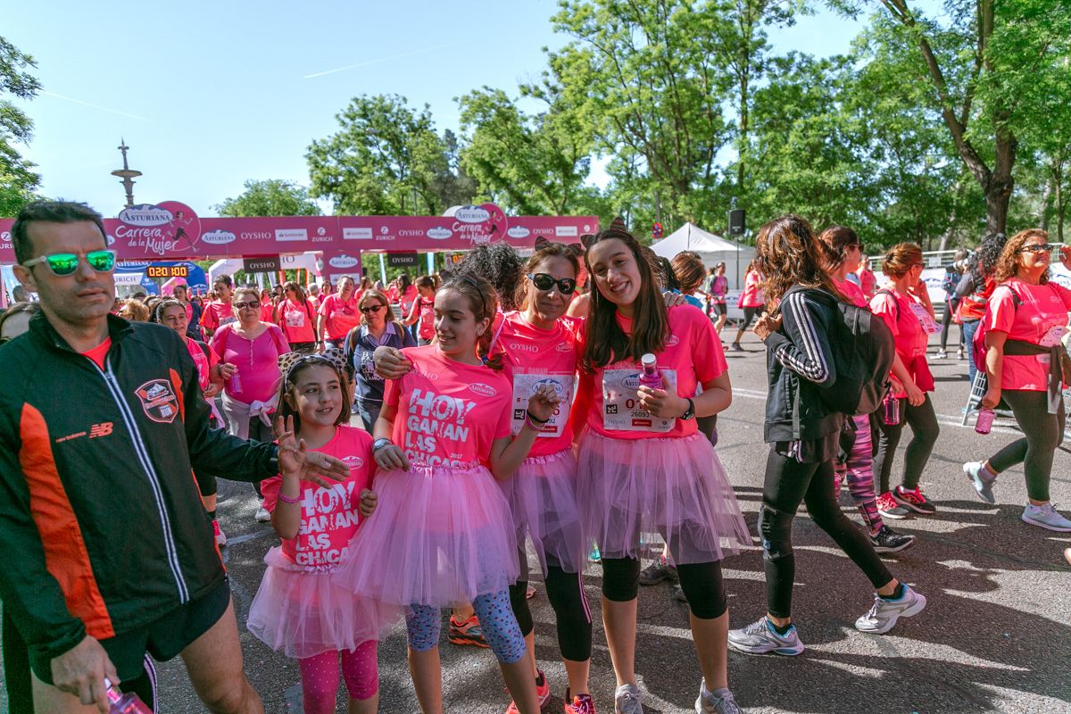 Carrera de la Mujer de Madrid - META, ARCO DERECHO (de 2:01:01 a 2:02:29)