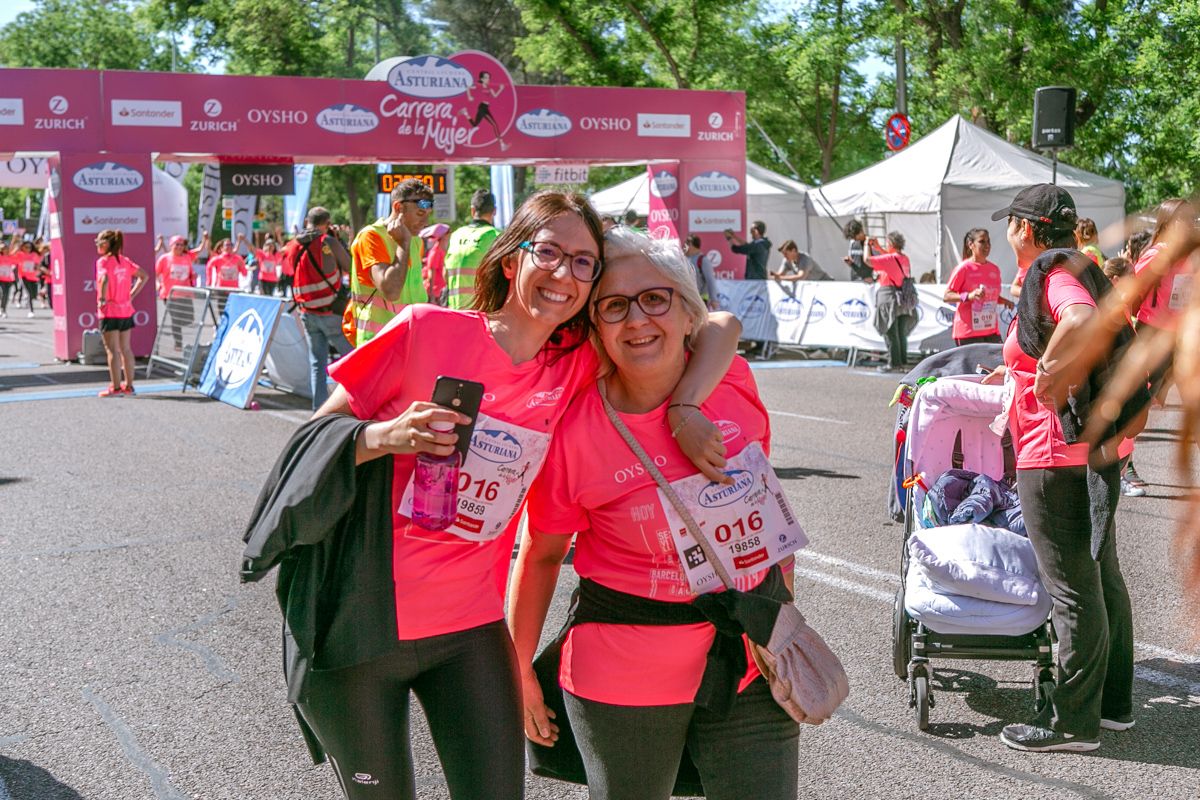 Carrera de la Mujer de Madrid - META, ARCO DERECHO (de 2:04:39 a 2:06:13)