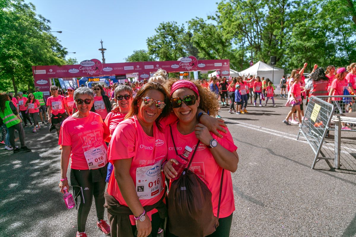 Carrera de la Mujer de Madrid - META, ARCO DERECHO (de 2:09:11 a 2:10:49)
