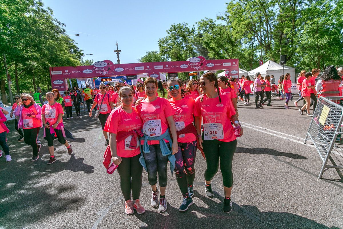 Carrera de la Mujer de Madrid - META, ARCO DERECHO (de 2:09:11 a 2:10:49)