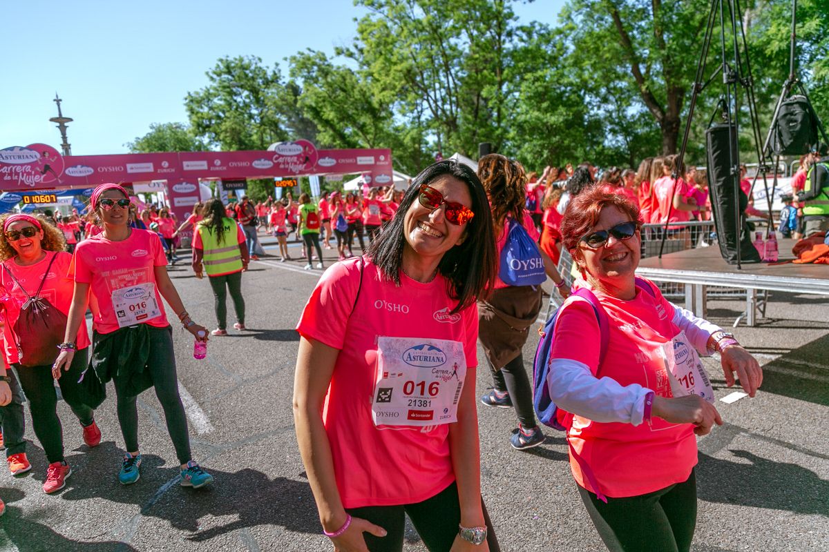 Carrera de la Mujer de Madrid - META, ARCO DERECHO (de 2:09:11 a 2:10:49)