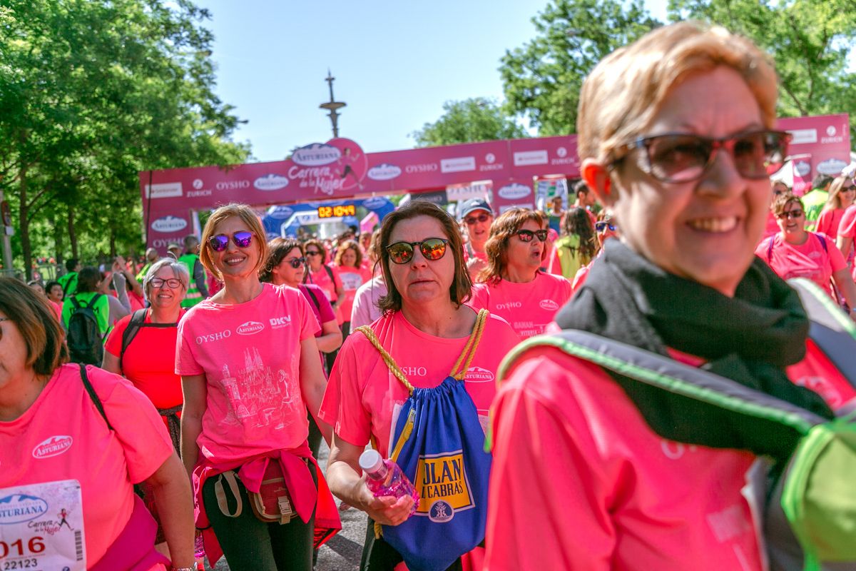 Carrera de la Mujer de Madrid - META, ARCO DERECHO (de 2:10:50 a 2:12:20)