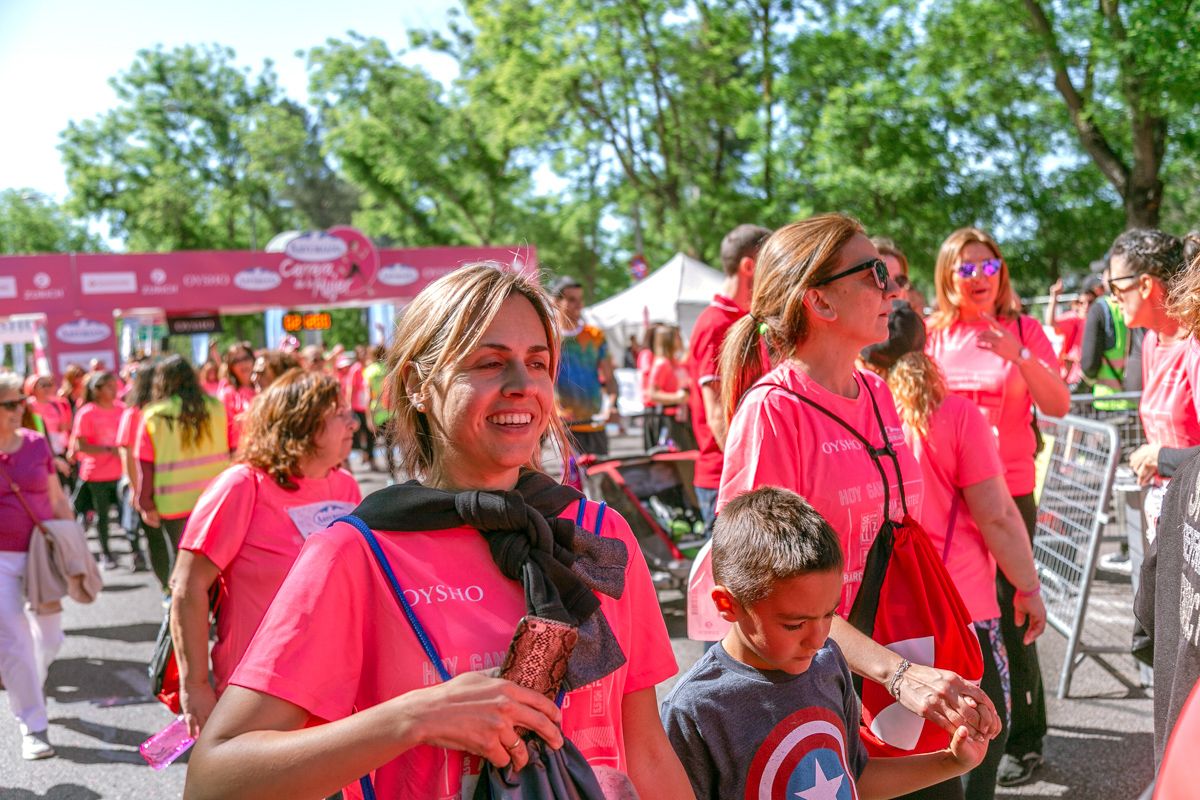 Carrera de la Mujer de Madrid - META, ARCO DERECHO (de 2:10:50 a 2:12:20)