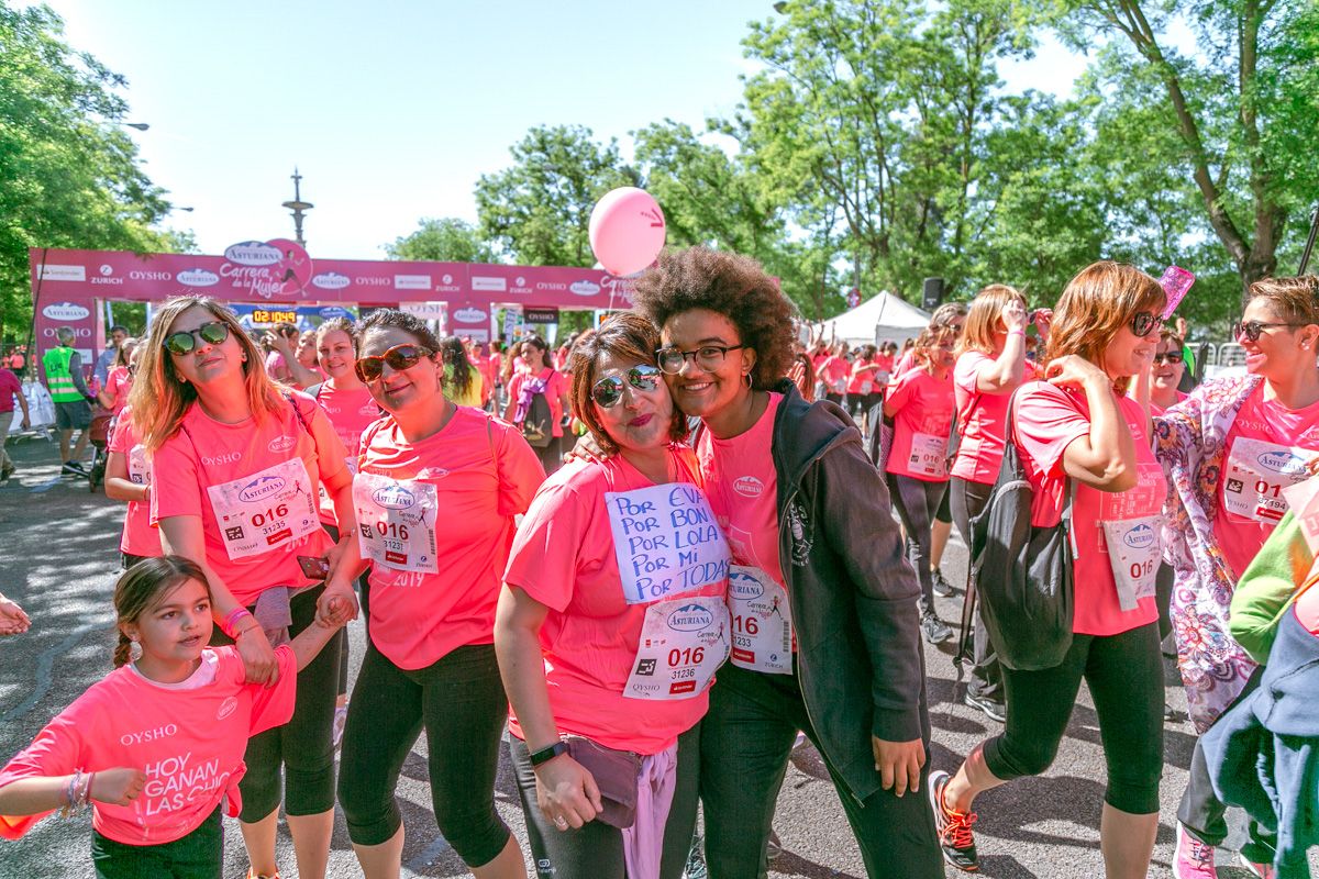 Carrera de la Mujer de Madrid - META, ARCO DERECHO (de 2:10:50 a 2:12:20)