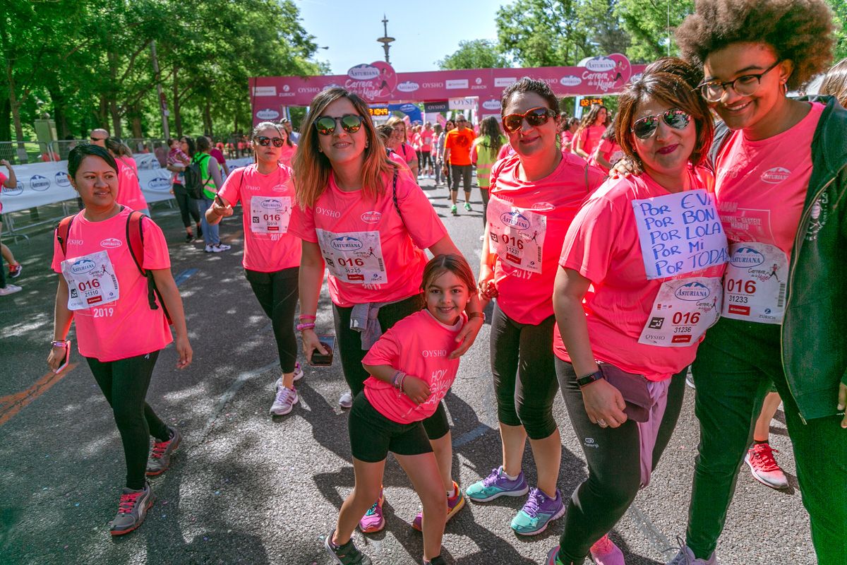 Carrera de la Mujer de Madrid - META, ARCO DERECHO (de 2:10:50 a 2:12:20)