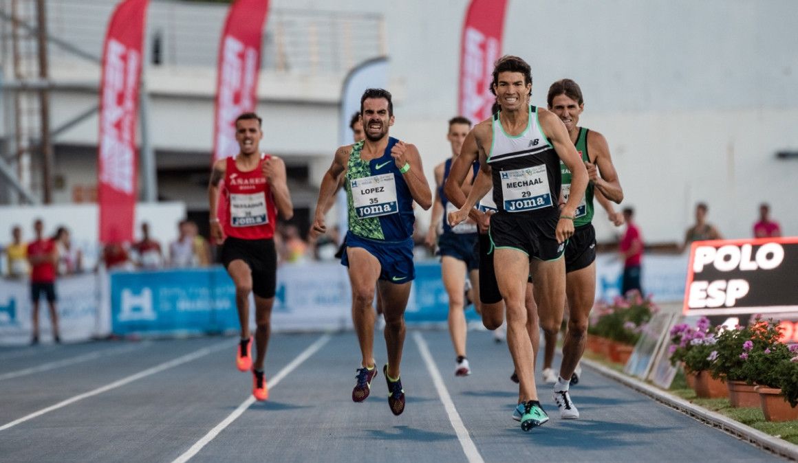 Kevin López y Adel Mechaal en la recta final del Meeting de Huelva | Sportmedia