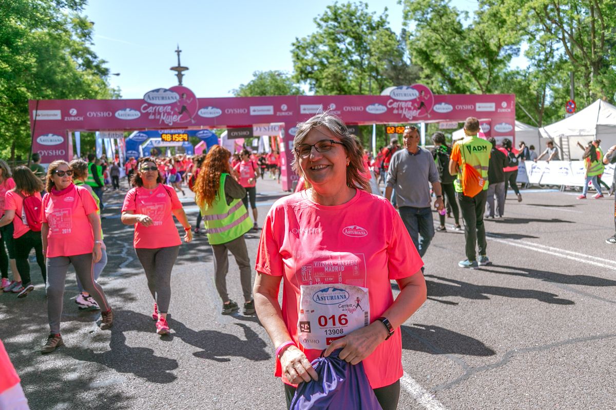 Carrera de la Mujer de Madrid - META, ARCO DERECHO (de 2:15:08 a 2:17:49)