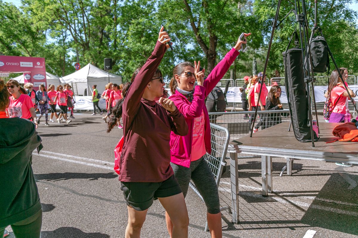 Carrera de la Mujer de Madrid - META, ARCO DERECHO (de 2:12:22 a 2:14:54)