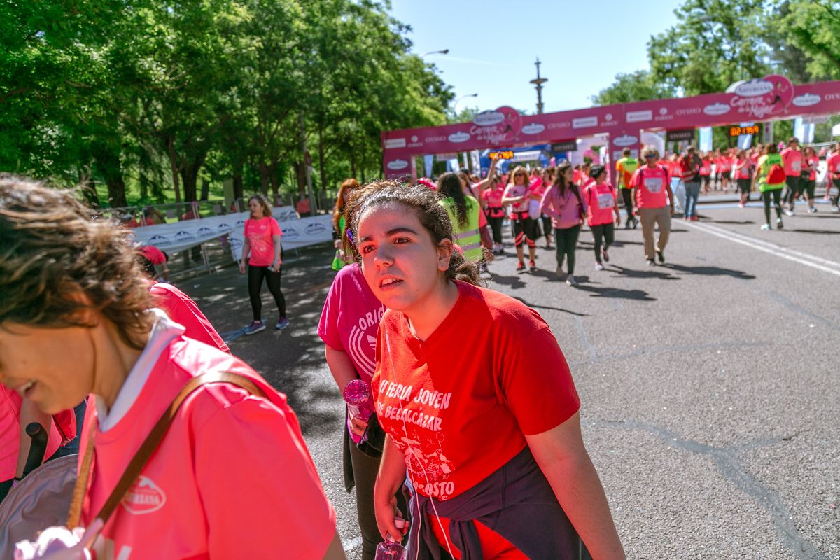 Carrera de la Mujer de Madrid - META, ARCO DERECHO (de 2:17:52 a 2:20:31)