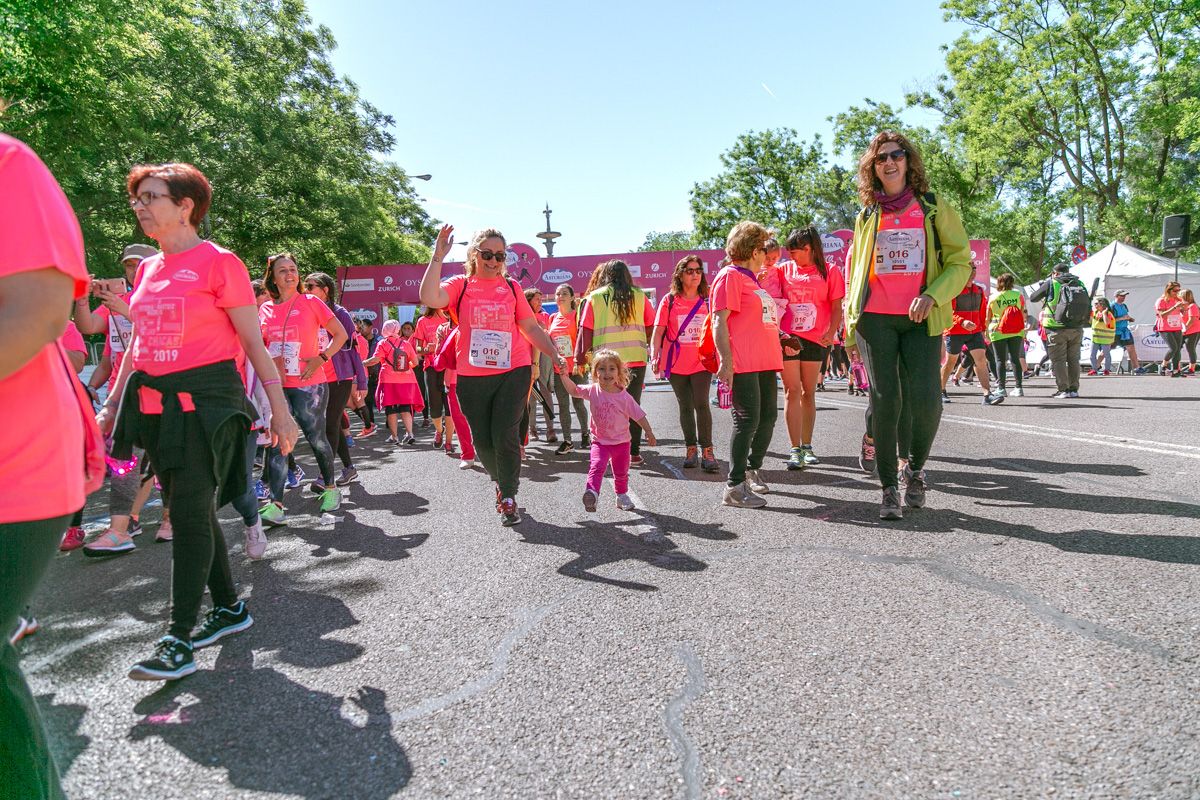 Carrera de la Mujer de Madrid - META, ARCO DERECHO (de 2:15:08 a 2:17:49)