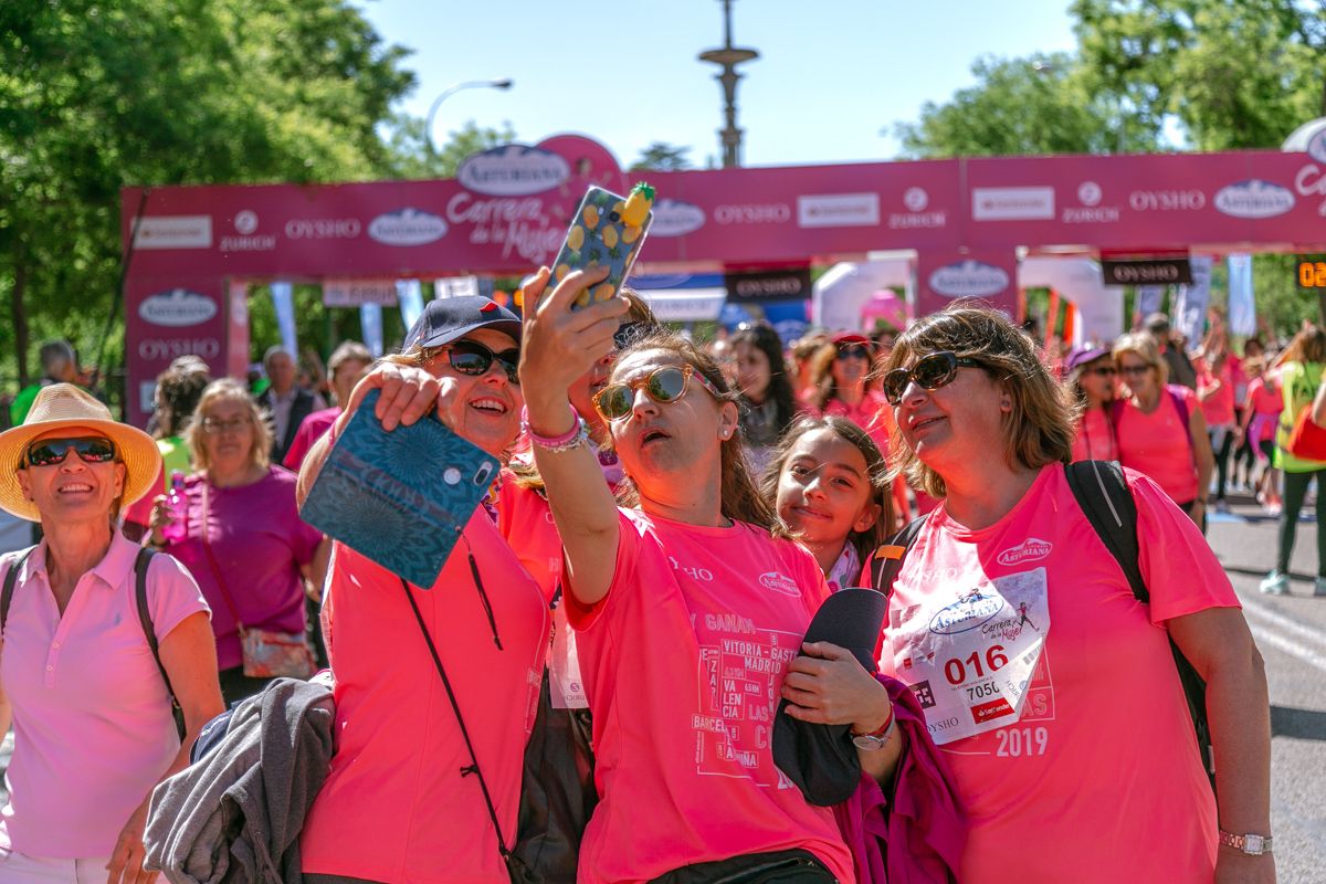 Carrera de la Mujer de Madrid - META, ARCO DERECHO (de 2:17:52 a 2:20:31)