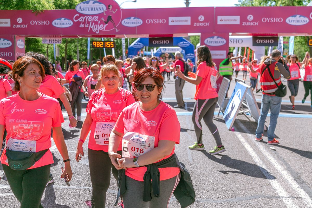 Carrera de la Mujer de Madrid - META, ARCO DERECHO (de 2:20:40 a 2:23:33)