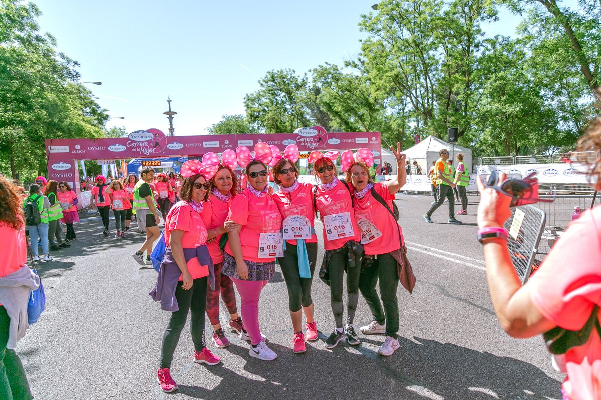 Carrera de la Mujer de Madrid - META, ARCO DERECHO (de 2:20:40 a 2:23:33)