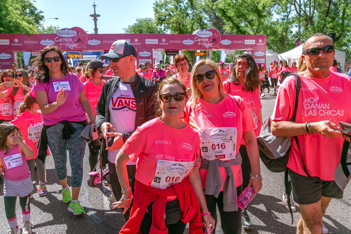 Carrera de la Mujer de Madrid - META, ARCO DERECHO (de 2:27:50 a 2:30:17)