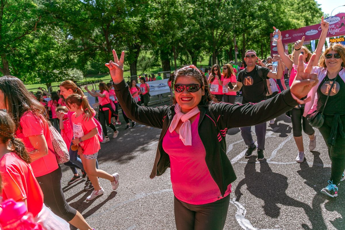 Carrera de la Mujer de Madrid - META, ARCO DERECHO (de 2:27:50 a 2:30:17)