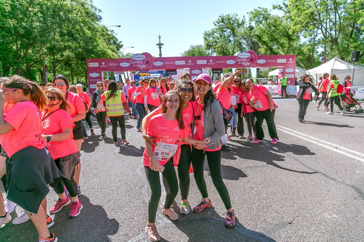 Carrera de la Mujer de Madrid - META, ARCO DERECHO (de 2:27:50 a 2:30:17)