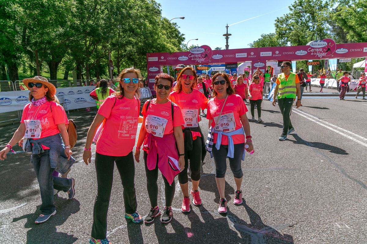 Carrera de la Mujer de Madrid - META, ARCO DERECHO (de 2:27:50 a 2:30:17)