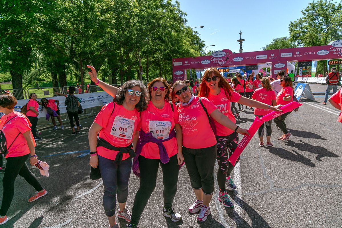 Carrera de la Mujer de Madrid - META, ARCO DERECHO (de 2:32:01 a FINAL)