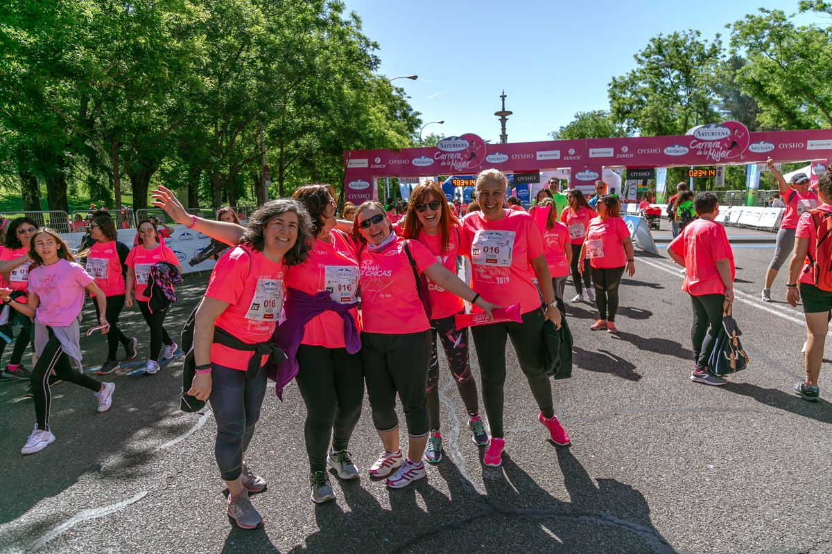 Carrera de la Mujer de Madrid - META, ARCO DERECHO (de 2:32:01 a FINAL)