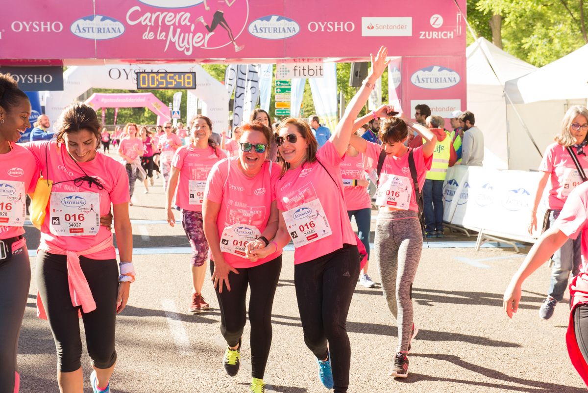 Carrera de la Mujer de Madrid - META, ARCO IZQUIERDO (de 1:18:03 a 1:20:19)