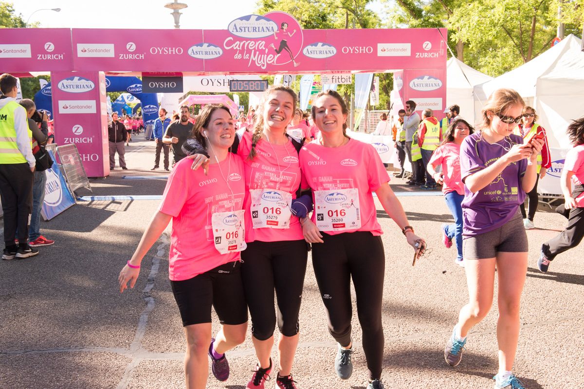Carrera de la Mujer de Madrid - META, ARCO IZQUIERDO (de 1:18:03 a 1:20:19)