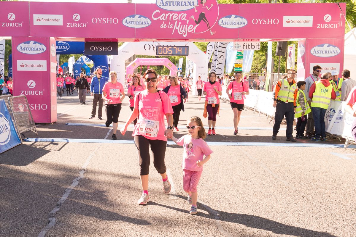Carrera de la Mujer de Madrid - META, ARCO IZQUIERDO (de 1:18:03 a 1:20:19)