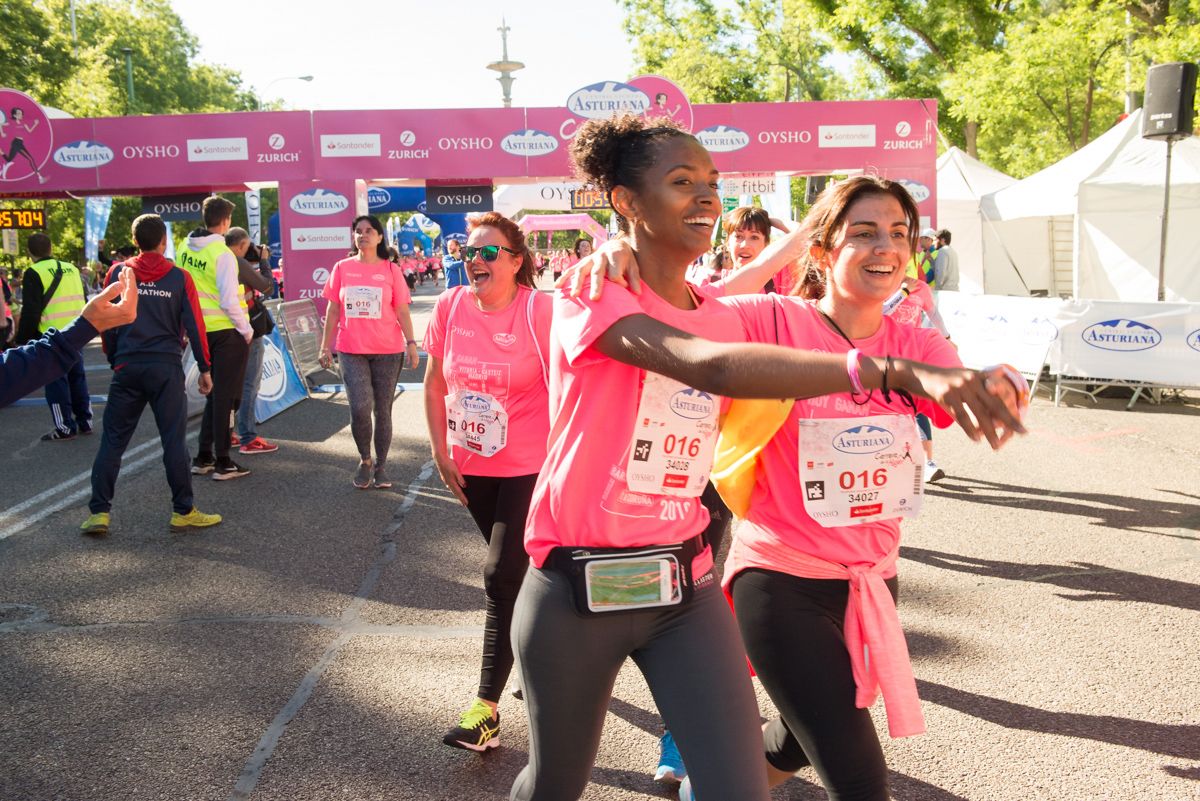 Carrera de la Mujer de Madrid - META, ARCO IZQUIERDO (de 1:18:03 a 1:20:19)