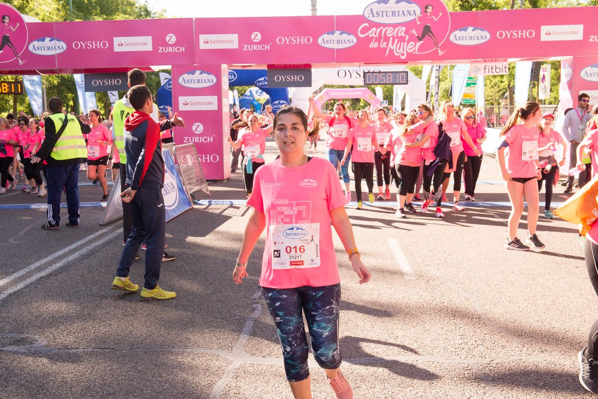 Carrera de la Mujer de Madrid - META, ARCO IZQUIERDO (de 1:18:03 a 1:20:19)