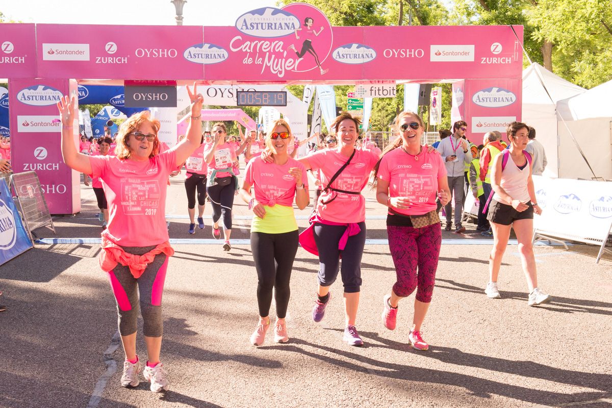 Carrera de la Mujer de Madrid - META, ARCO IZQUIERDO (de 1:18:03 a 1:20:19)