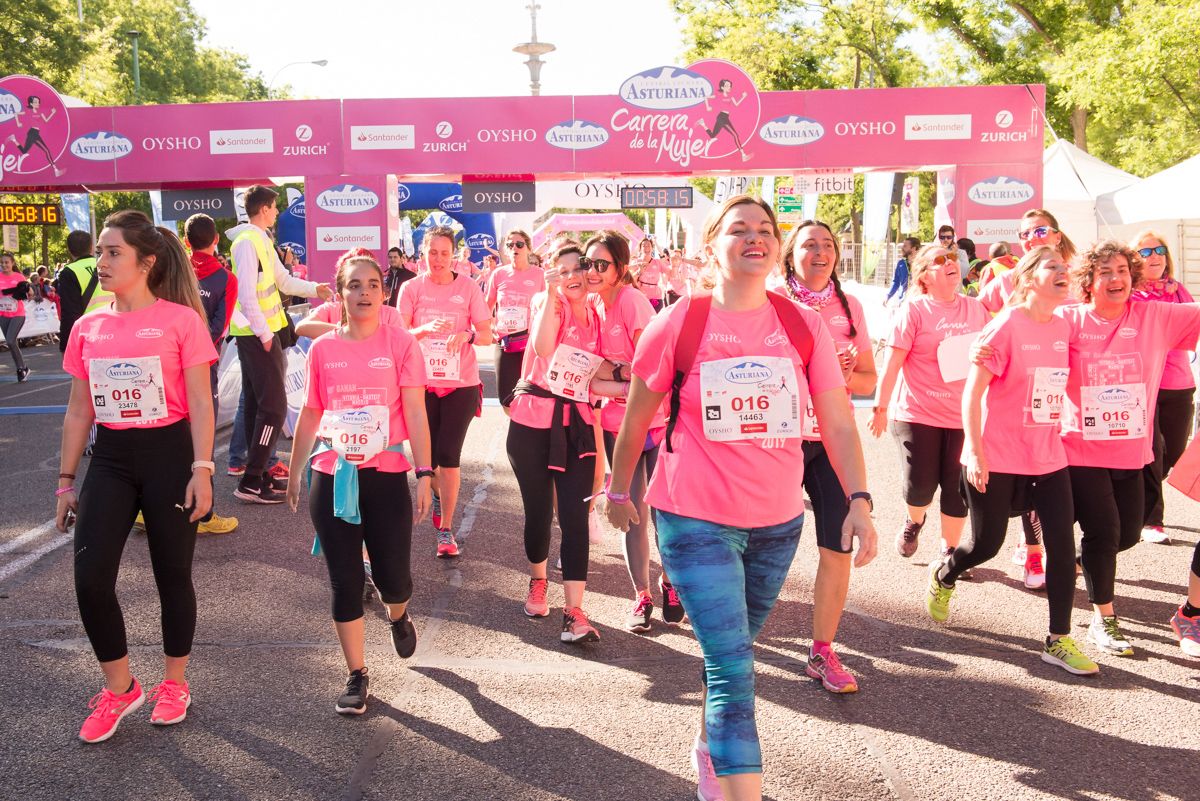 Carrera de la Mujer de Madrid - META, ARCO IZQUIERDO (de 1:18:03 a 1:20:19)