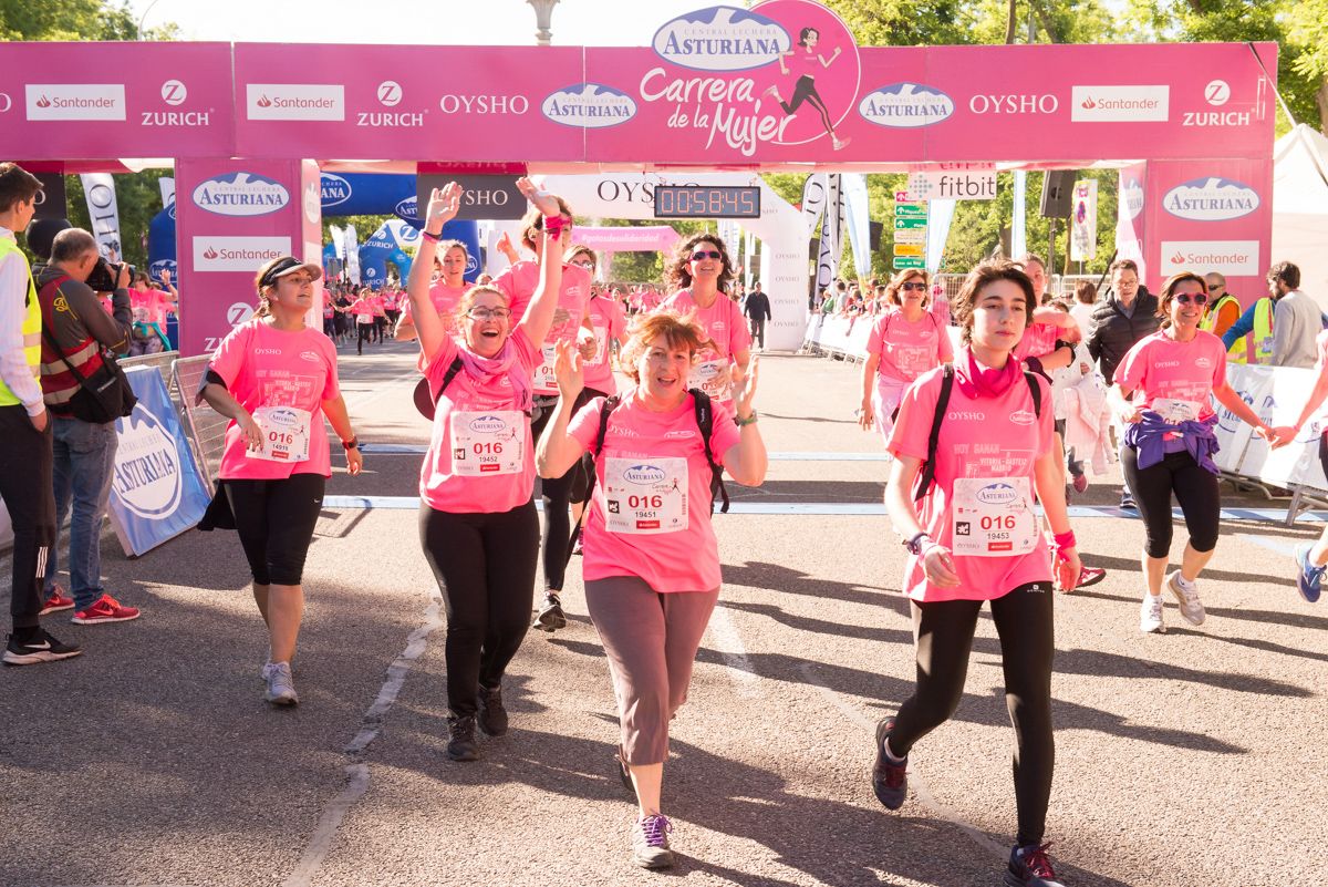 Carrera de la Mujer de Madrid - META, ARCO IZQUIERDO (de 1:18:03 a 1:20:19)