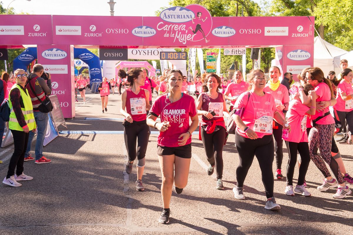 Carrera de la Mujer de Madrid - META, ARCO IZQUIERDO (de 58:46 a 1:01:31)	