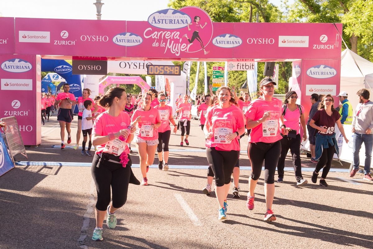 Carrera de la Mujer de Madrid - META, ARCO IZQUIERDO (de 58:46 a 1:01:31)	