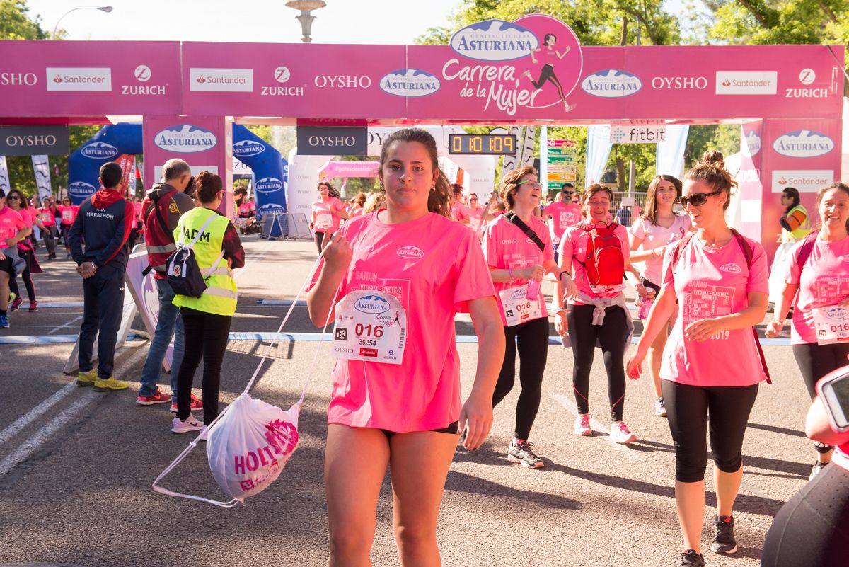 Carrera de la Mujer de Madrid - META, ARCO IZQUIERDO (de 1:00:40 a 1:02:29)	