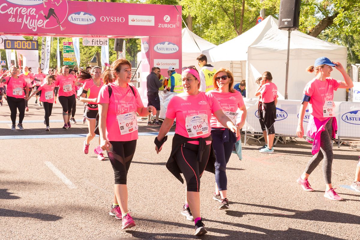 Carrera de la Mujer de Madrid - META, ARCO IZQUIERDO (de 58:46 a 1:01:31)	
