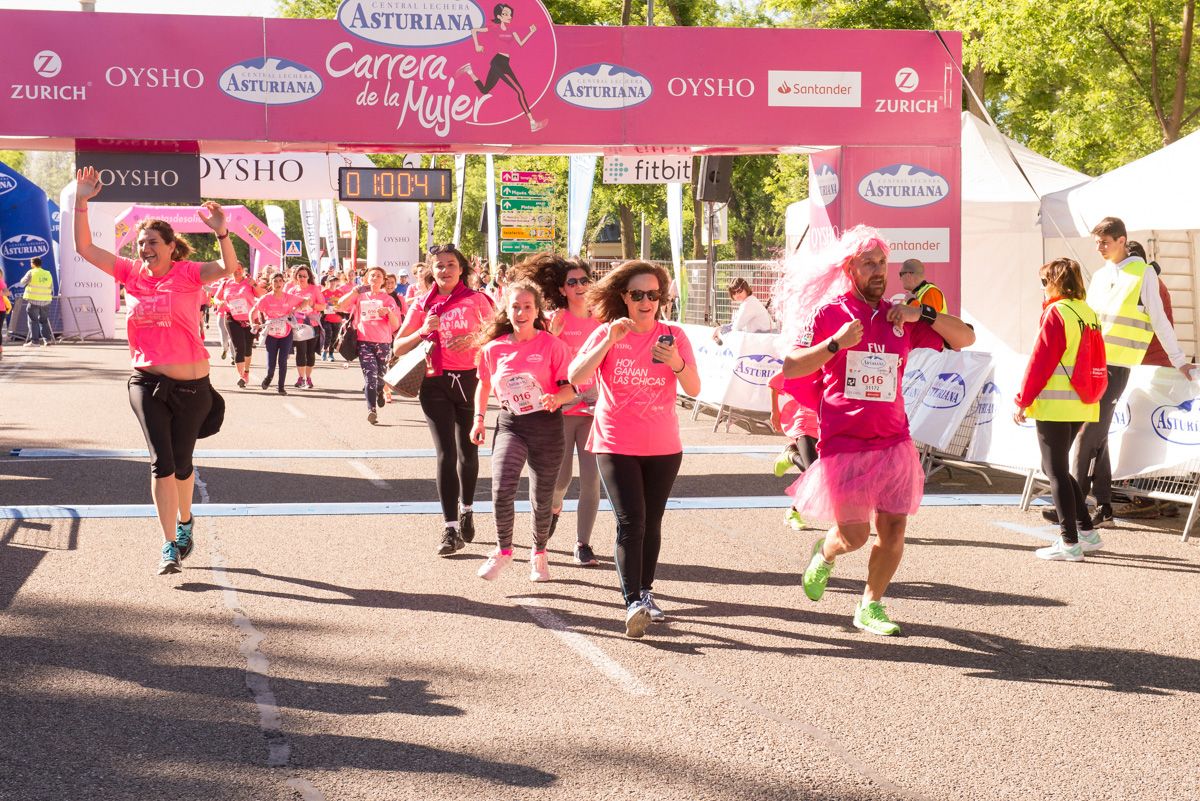 Carrera de la Mujer de Madrid - META, ARCO IZQUIERDO (de 1:00:40 a 1:02:29)	