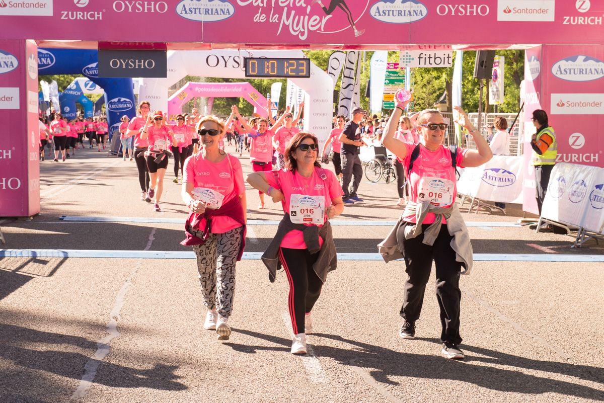 Carrera de la Mujer de Madrid - META, ARCO IZQUIERDO (de 1:00:40 a 1:02:29)	