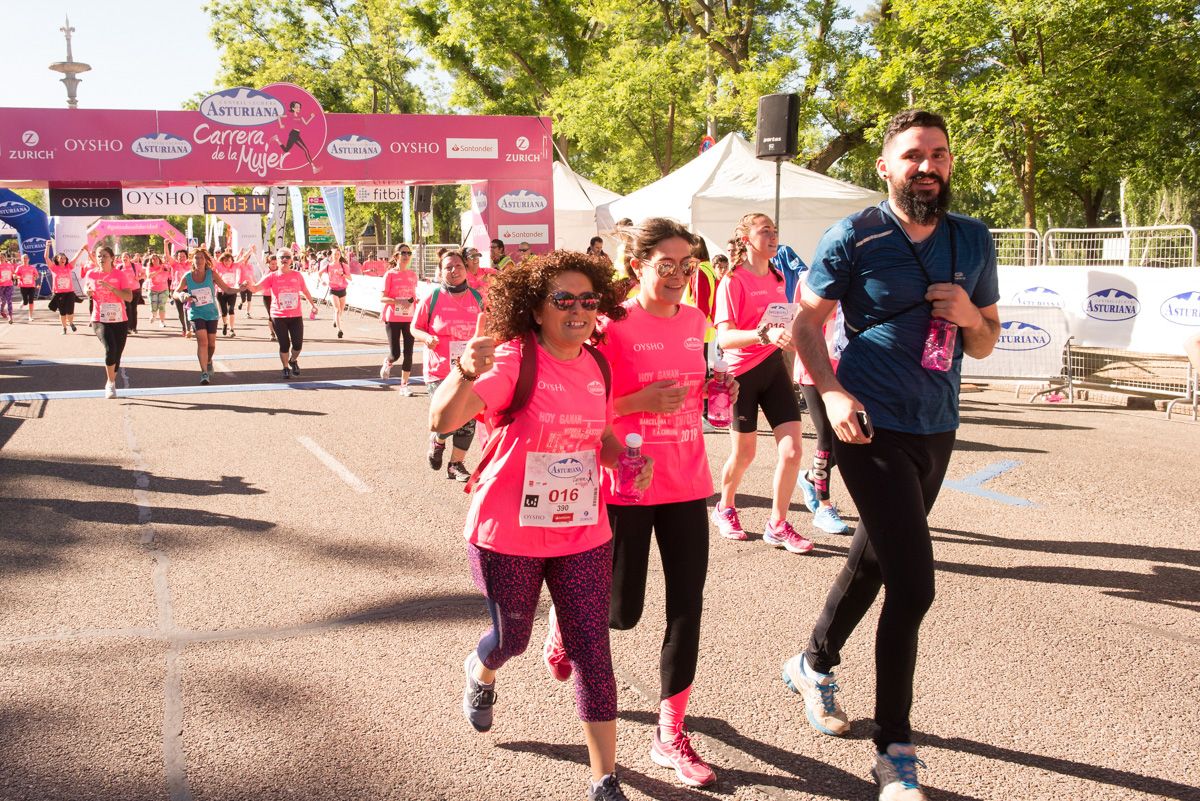 Carrera de la Mujer de Madrid - META, ARCO IZQUIERDO (de 1:02:30 a 1:04:05)