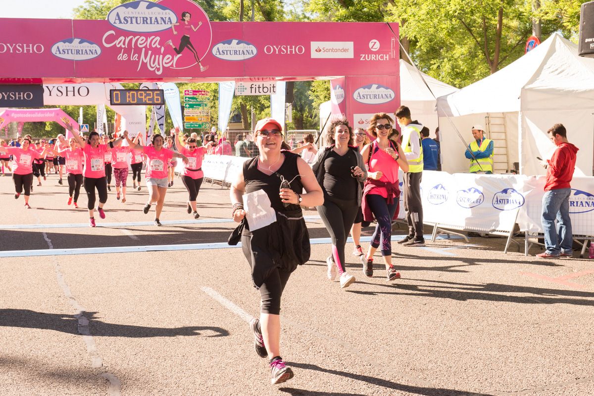 Carrera de la Mujer de Madrid - META, ARCO IZQUIERDO (de 1:09:07 a 1:12:58)