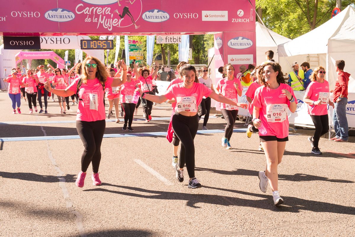 Carrera de la Mujer de Madrid - META, ARCO IZQUIERDO (de 1:09:07 a 1:12:58)