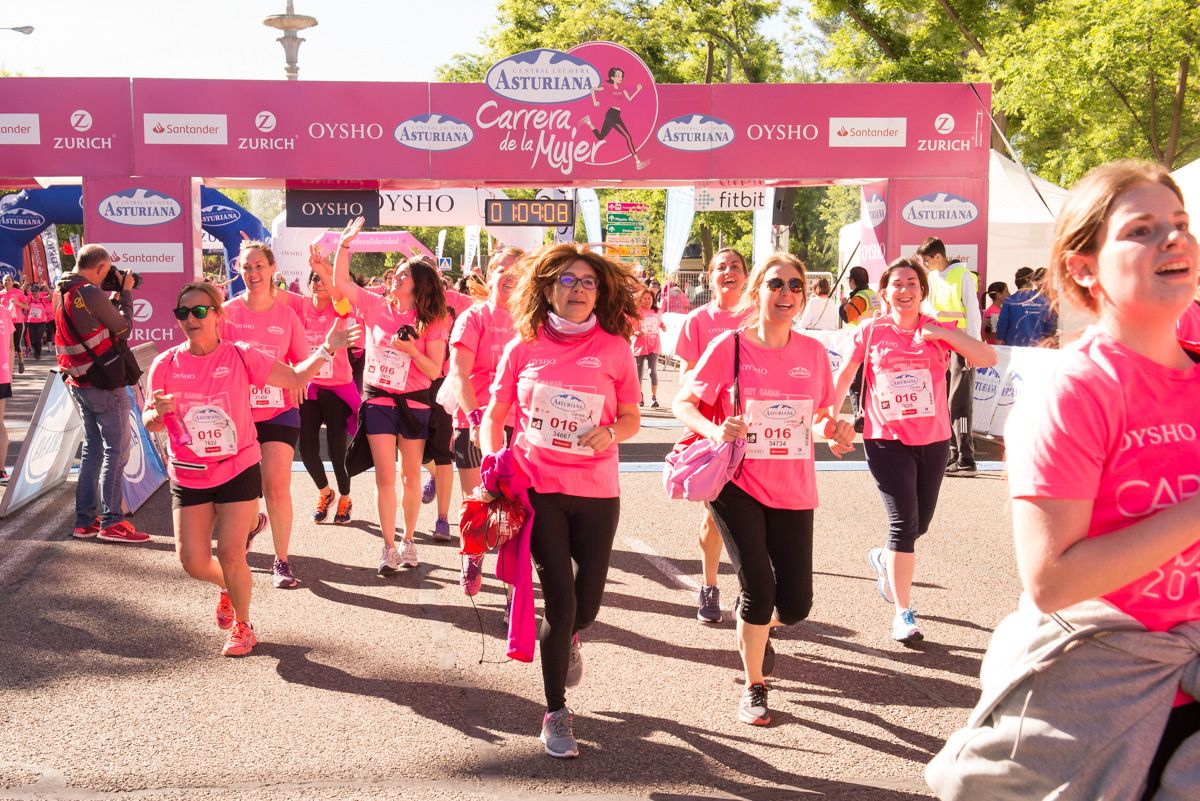 Carrera de la Mujer de Madrid - META, ARCO IZQUIERDO (de 1:09:07 a 1:12:58)