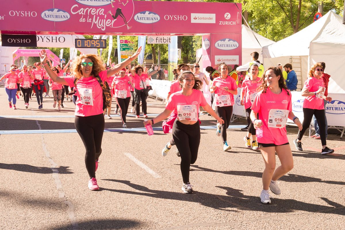 Carrera de la Mujer de Madrid - META, ARCO IZQUIERDO (de 1:09:07 a 1:12:58)